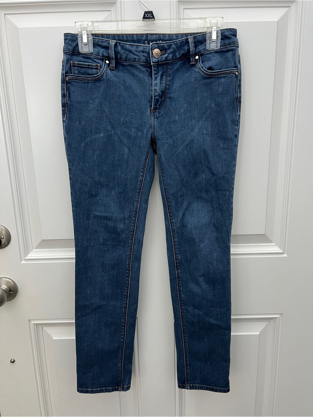 White House Black Market The Slim Jeans‎ Medium Wash Blue Denim Size 00 Slim Fit